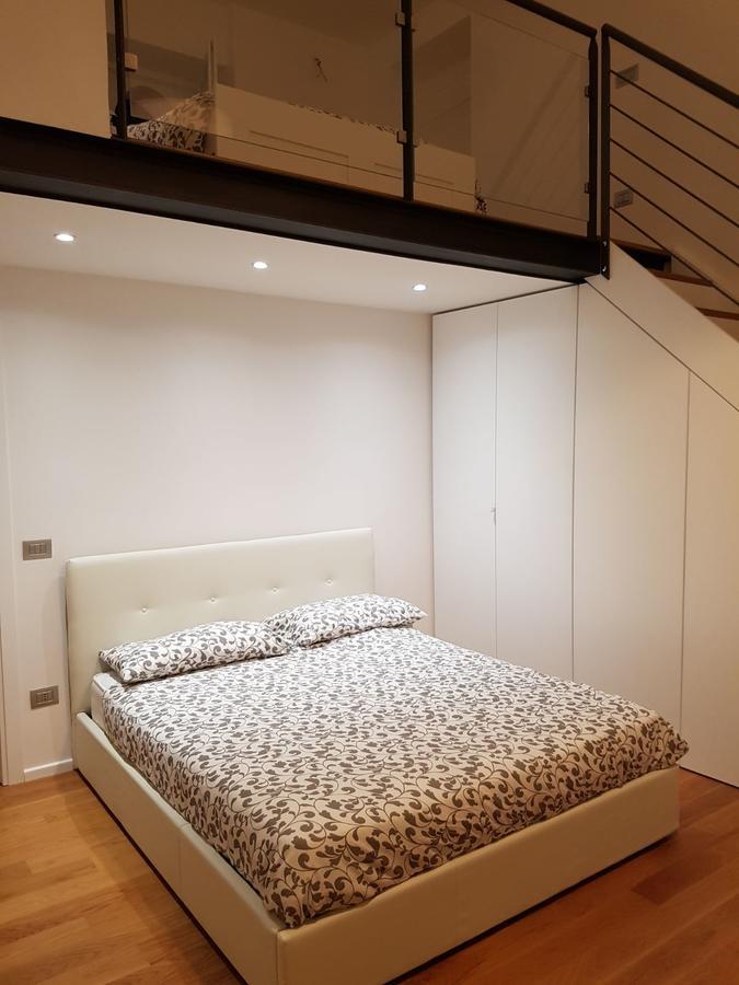 Via Roma Apartment Deluxe 살레르노 외부 사진