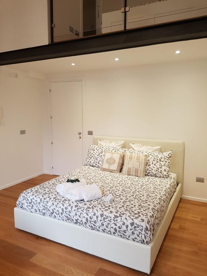 Via Roma Apartment Deluxe 살레르노 외부 사진